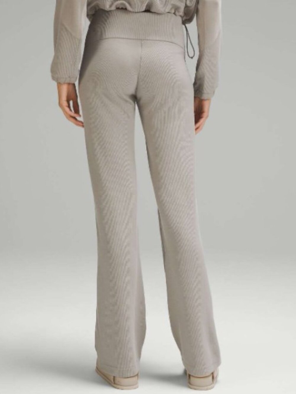 Lululemon Brushed Softstreme Ribbed Zip-Flared Pant Riverstone Size 6 - Picture 2 of 13